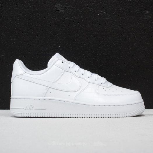 nike air force 1 big swoosh