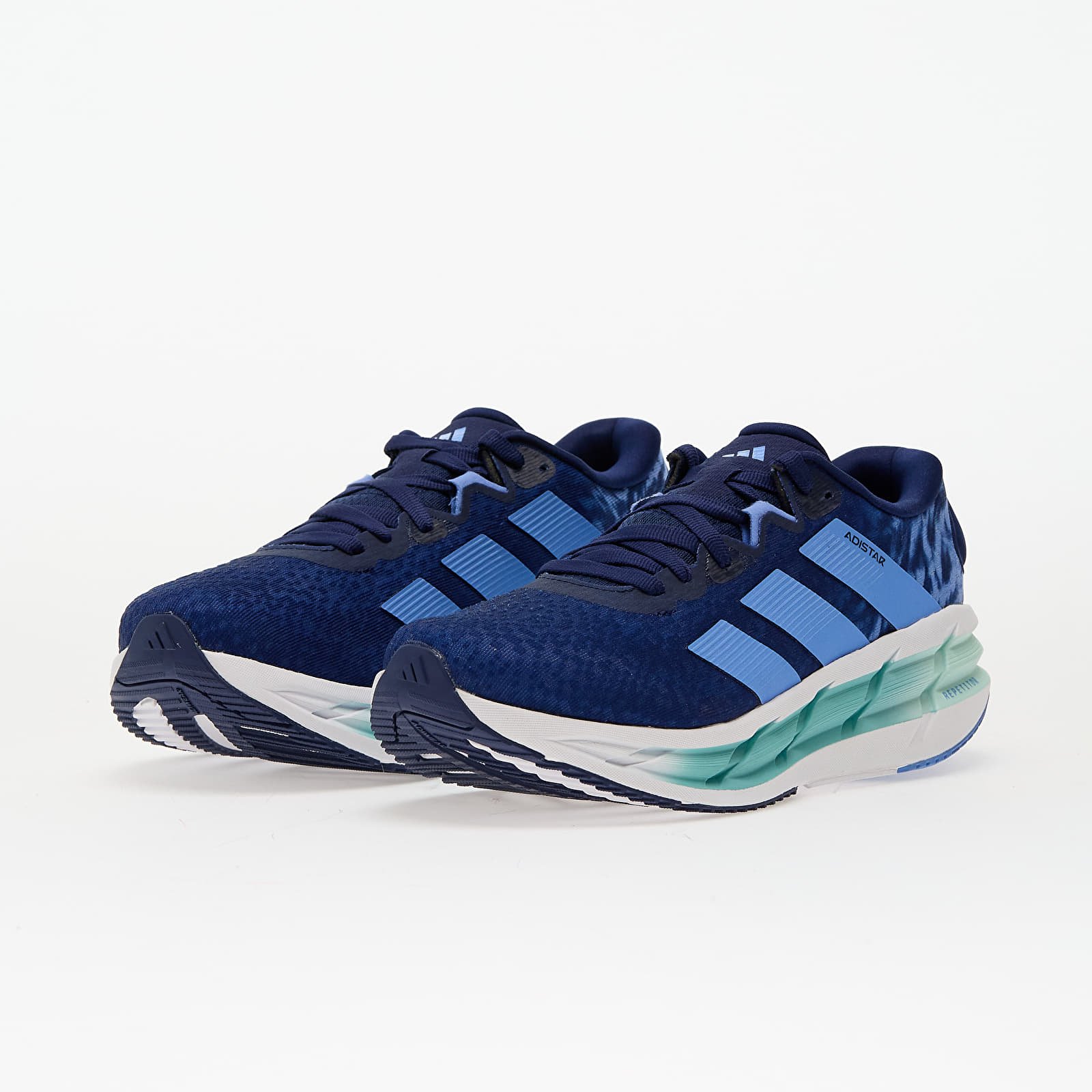 Мъжки кецове и обувки adidas Adistar 4 M Dark Blue/ Blufus/ Minton
