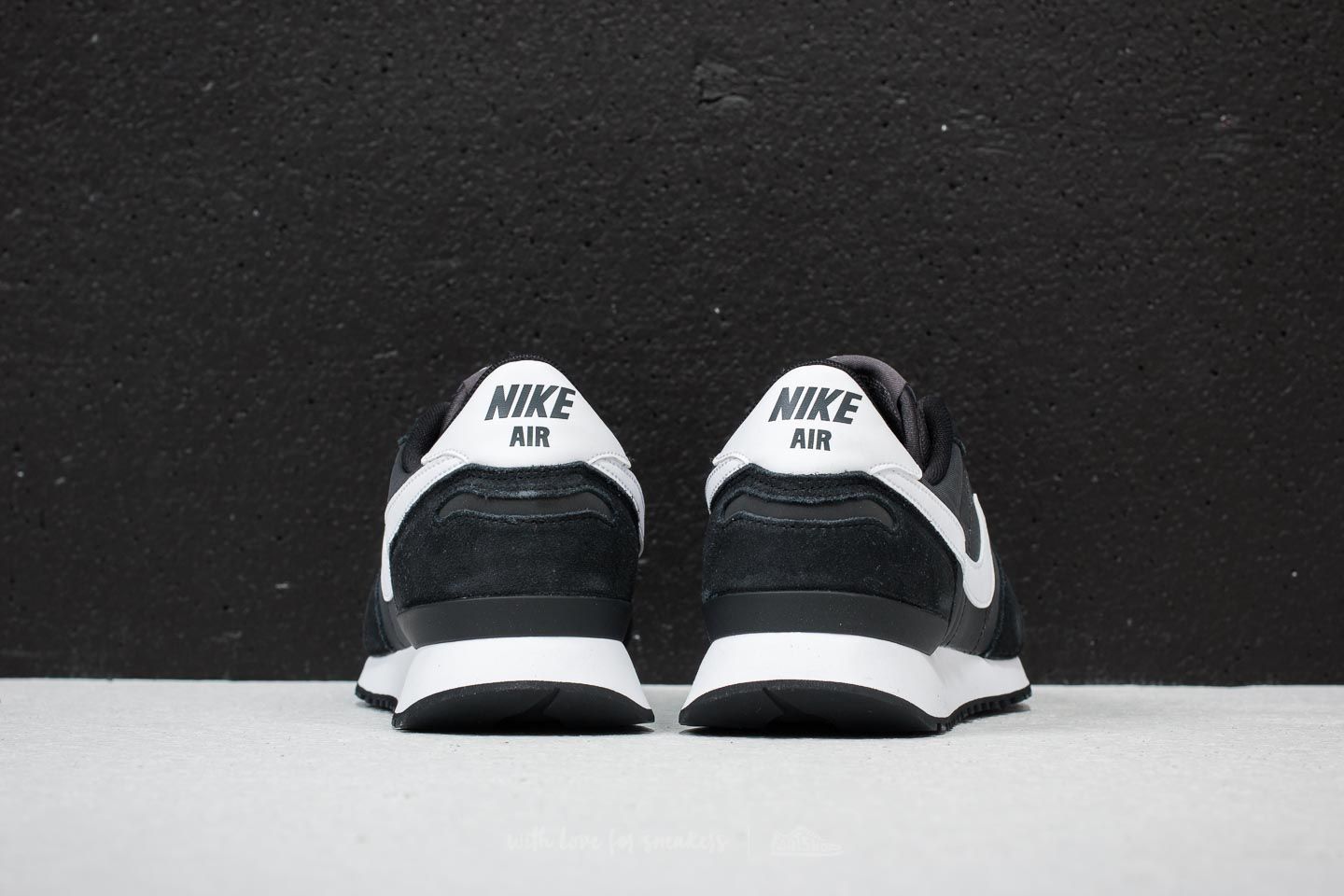 Men s shoes Nike Air Vrtx Black White Anthracite Footshop