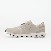On M Cloud 6 Pearl/ White