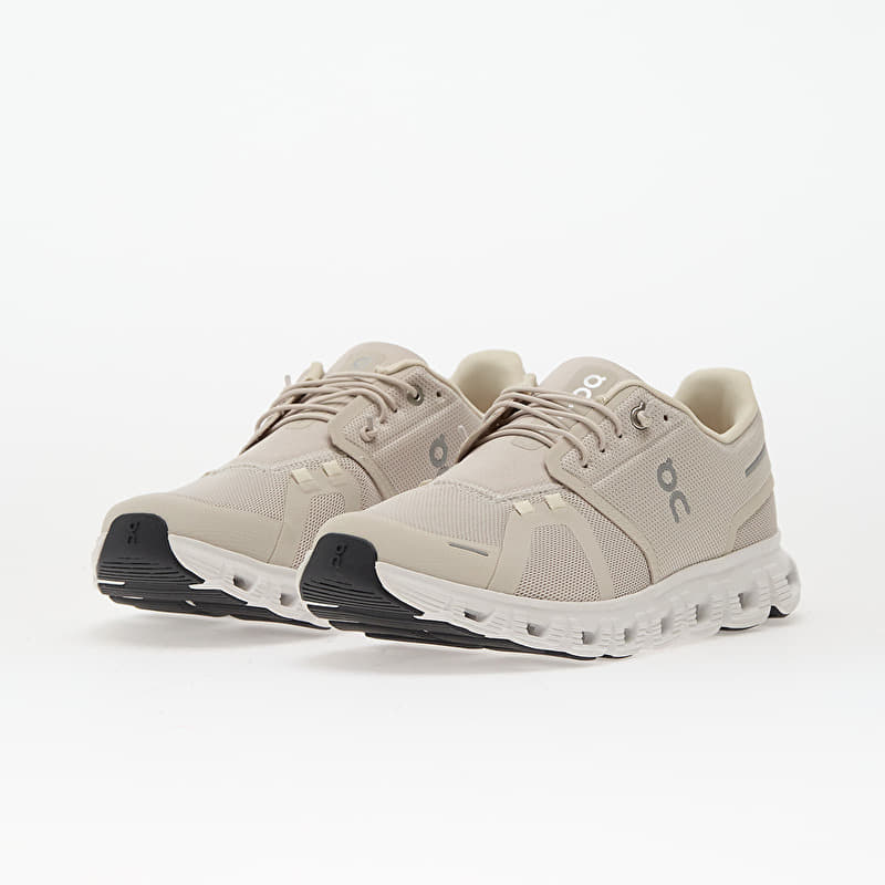 On M Cloud 6 Pearl/ White | Footshop