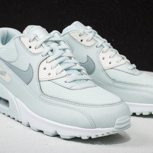 Nike air max 90 womens light grey hotsell