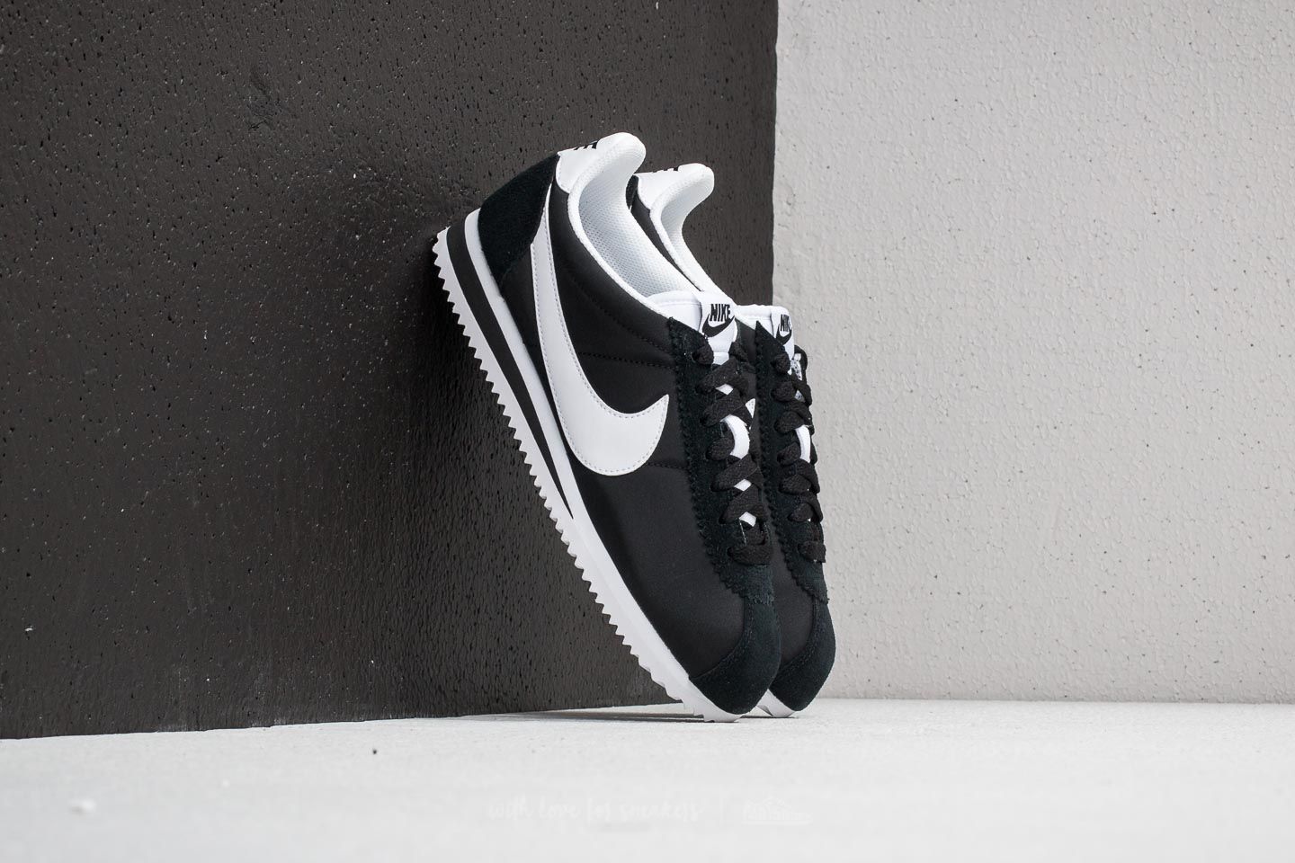 Nylon black cortez online