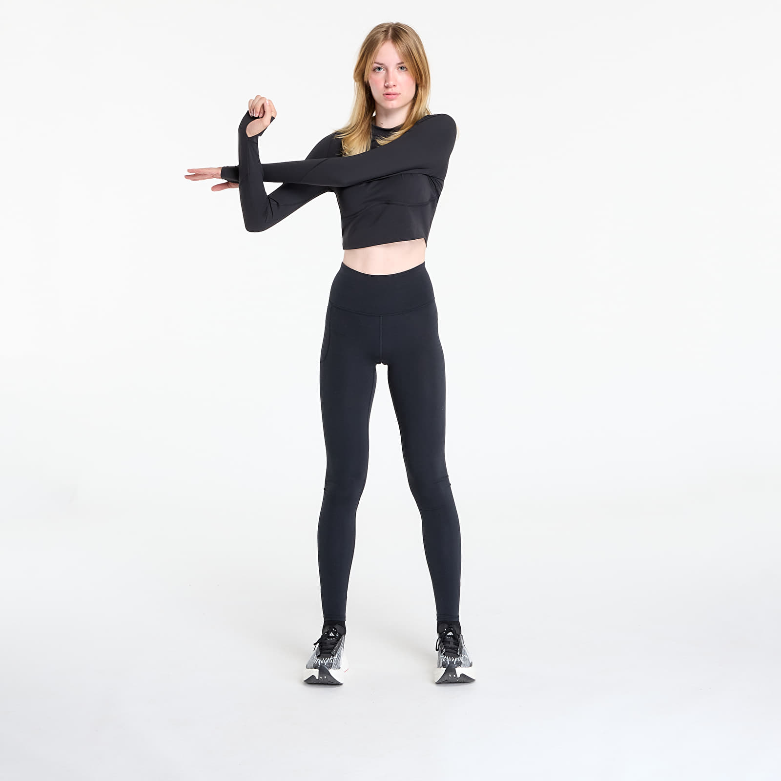 Women's tops adidas By Stella McCartney Training Longsleeve Crop Black