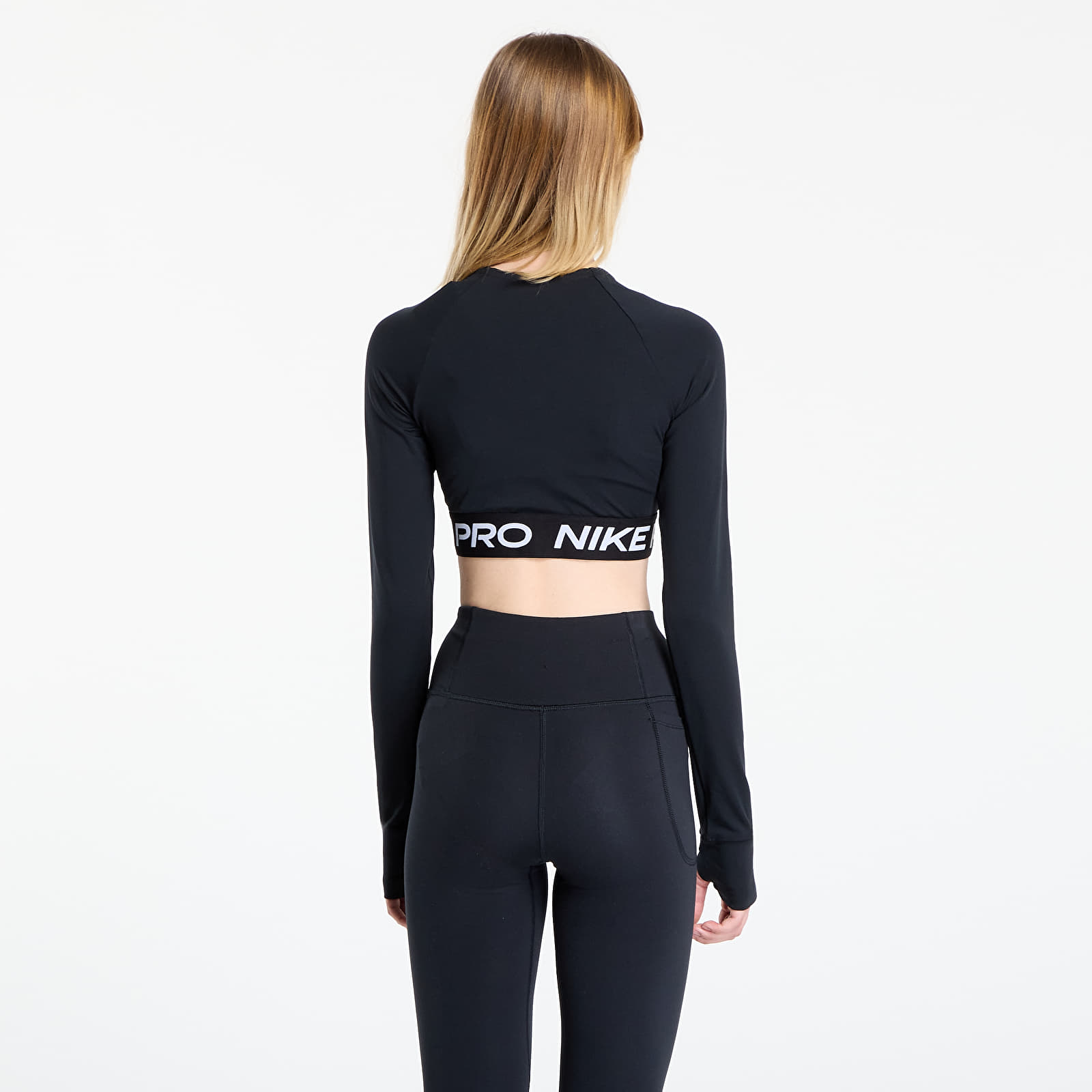 Dámske tričká Nike Pro Women's Dri-FIT Cropped Long-Sleeve Top Black/ White