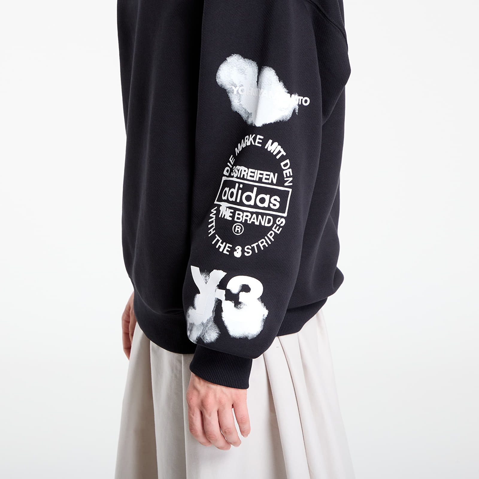 Hoodies and sweatshirts  Y-3 Graphic Crew Sweatshirt UNISEX Black