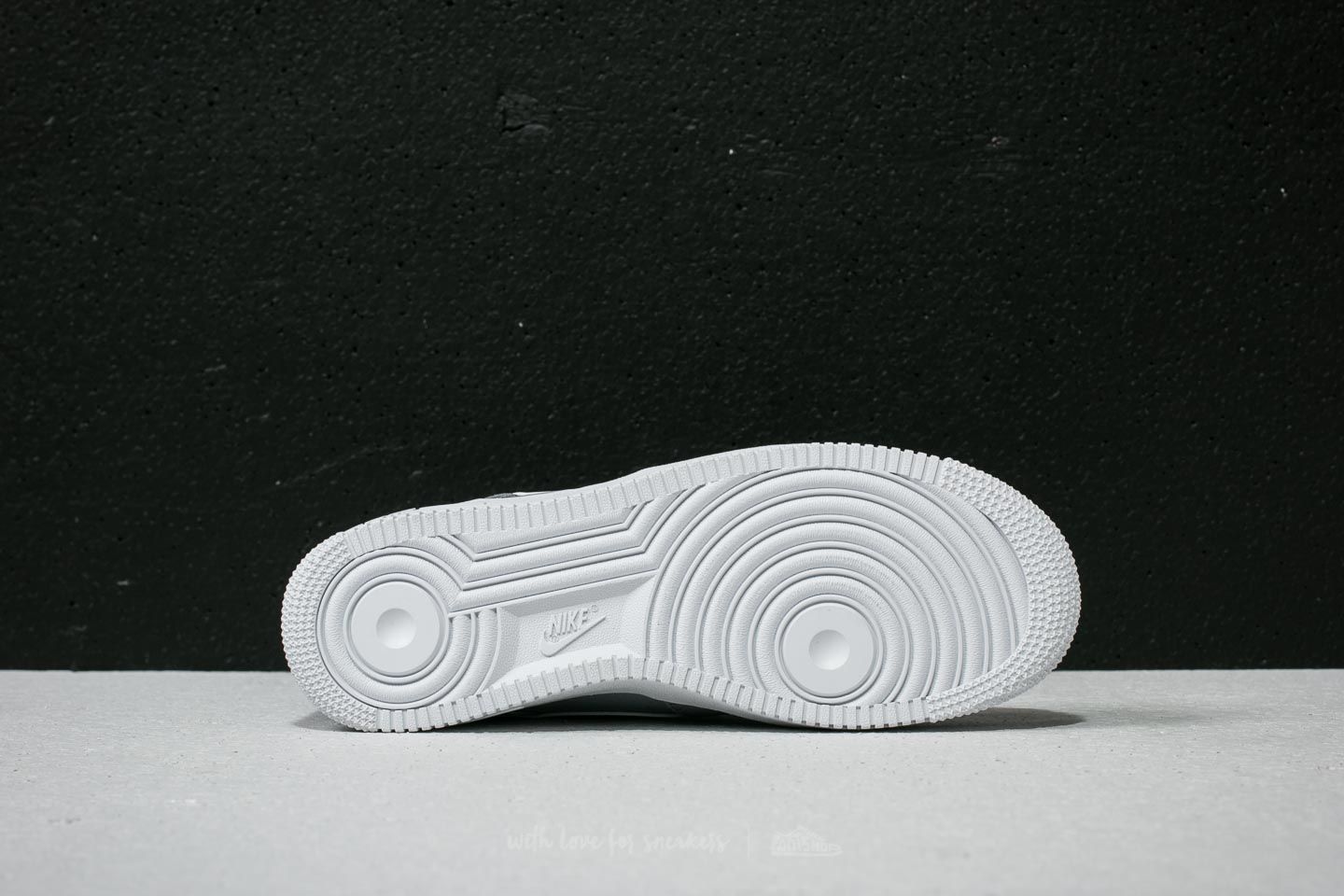 Men's shoes Nike Air Force 1 ´07 Wolf Grey/ White