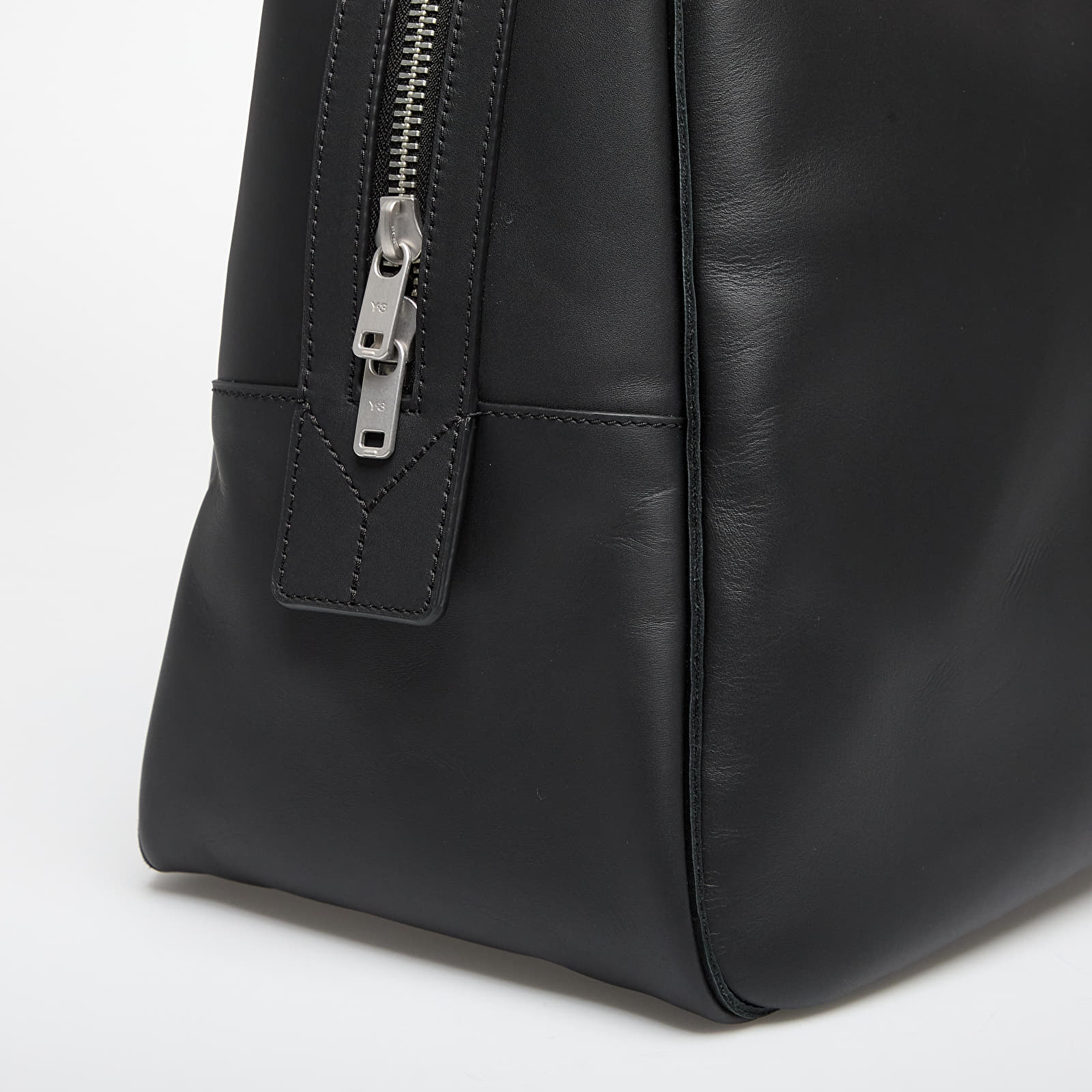 Pánske tašky cez rameno Y-3 Bowling Bag Black
