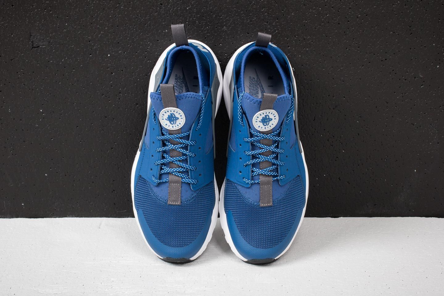 Chaussures et baskets homme Nike Air Huarache Run Ultra Gym Blue Wolf Grey White Footshop