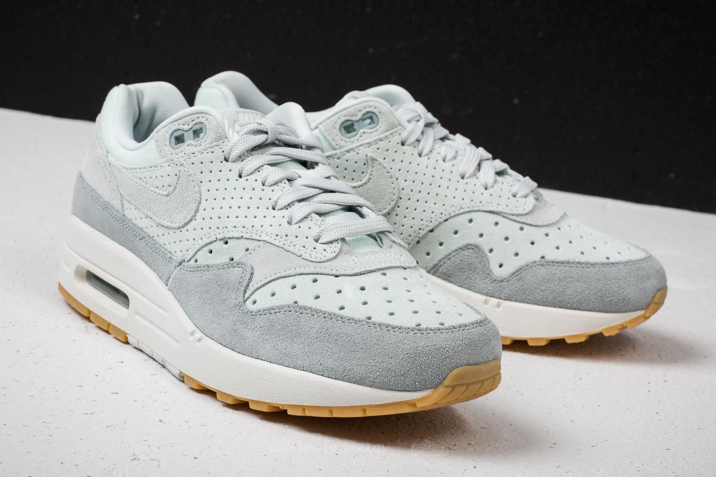 Women s shoes Nike Wmns Air Max 1 Premium Barely Grey Barely Grey Footshop