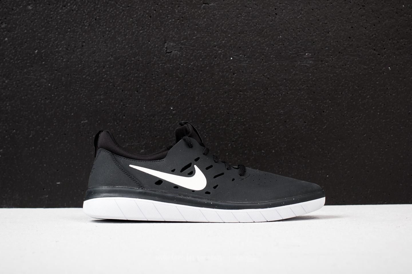 Men's shoes Nike SB Nyjah Free Black/ White