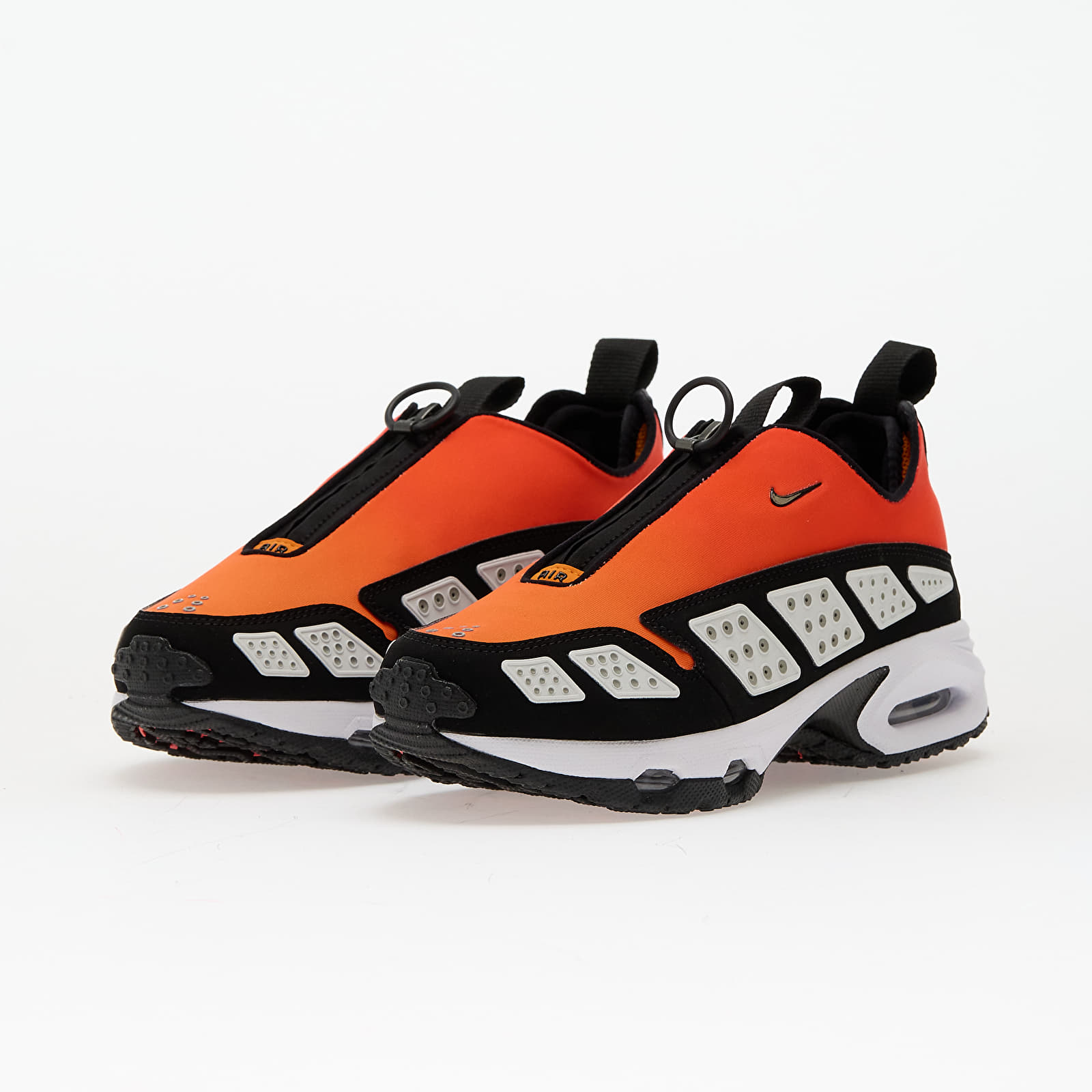 Scarpe donna Nike W Air Max Sndr Brt Crimson/ Black-Brt Ceramic-White-Silver