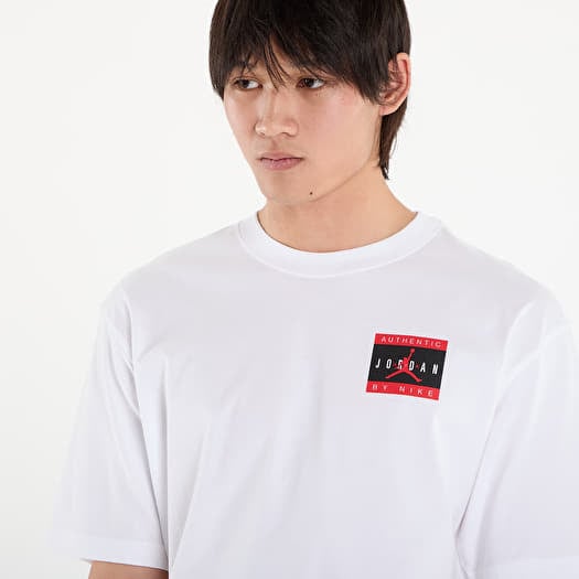 T-shirts Jordan Brand Men's T-Shirt White/ University Red (IF5619