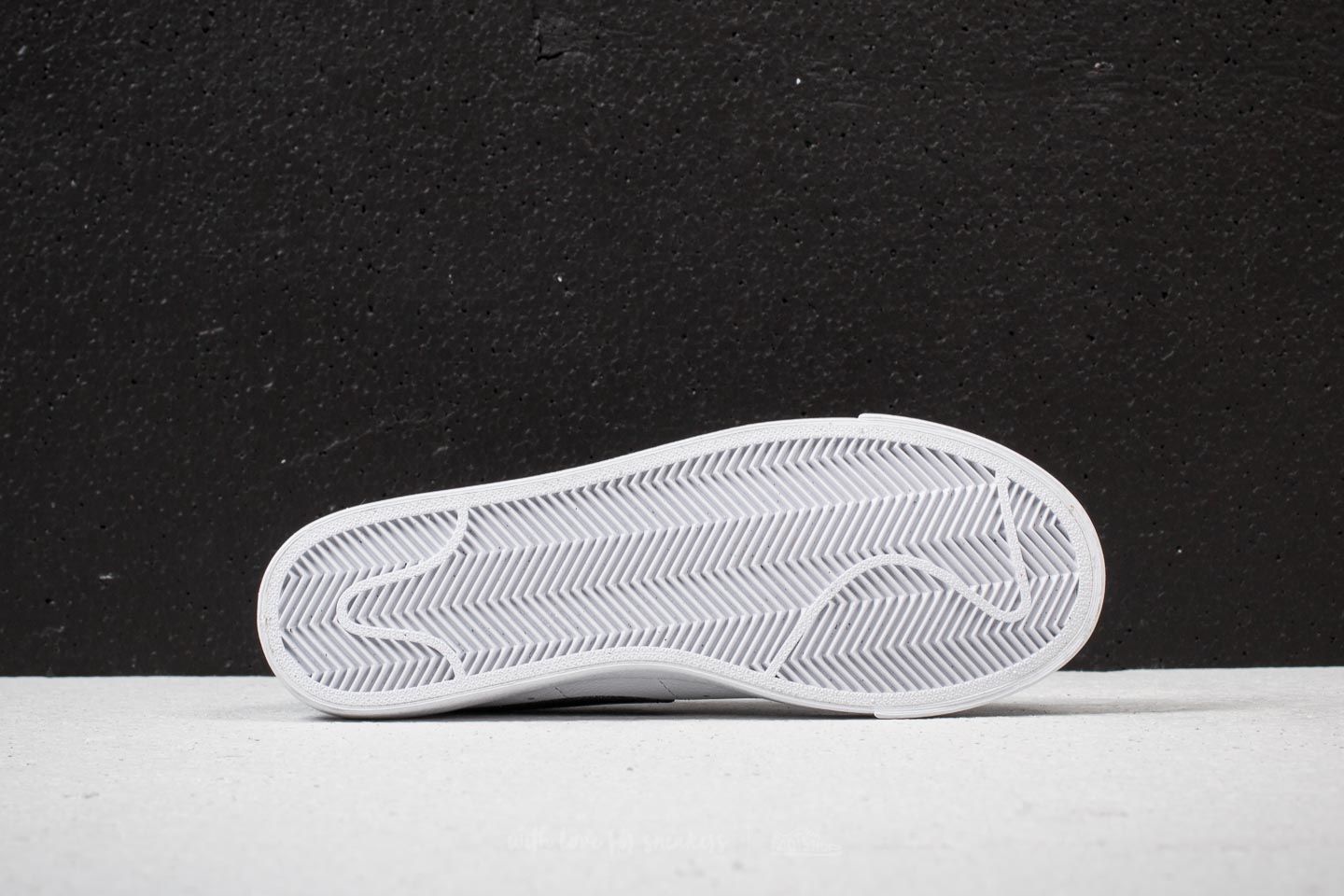 Women's shoes Nike Blazer Low Essential W White/ Black