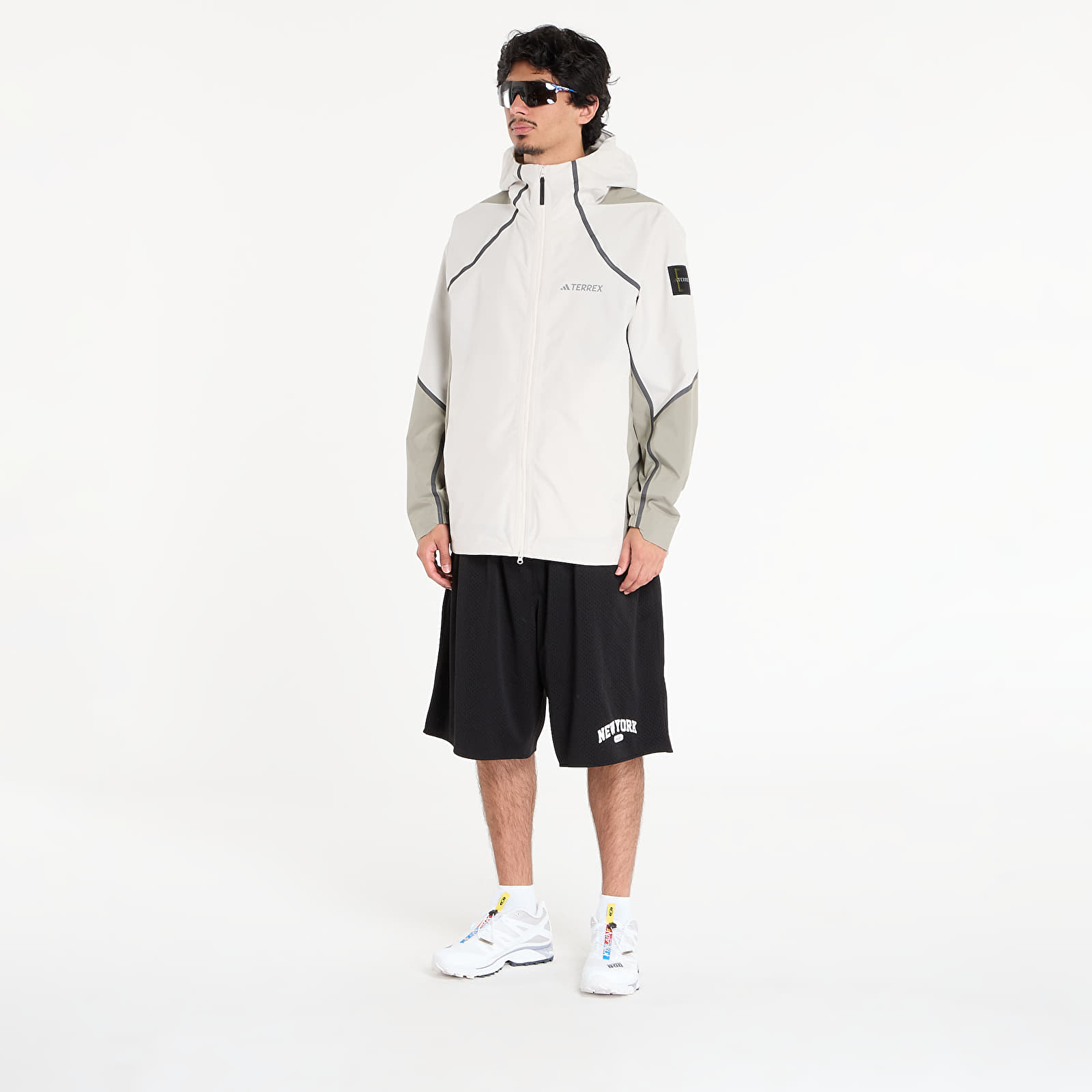Μπουφάν adidas Nat Geo CLIMAPROOF Rain Jacket Alumina/ Silver Pebble