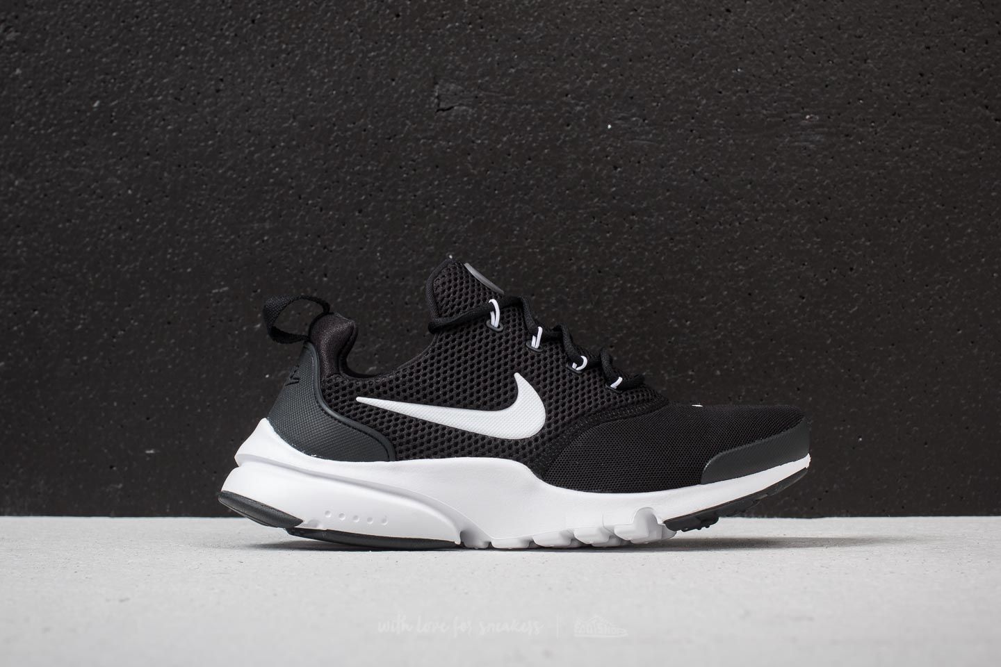 Women s shoes Nike Presto Fly GS Black White Anthracite Footshop