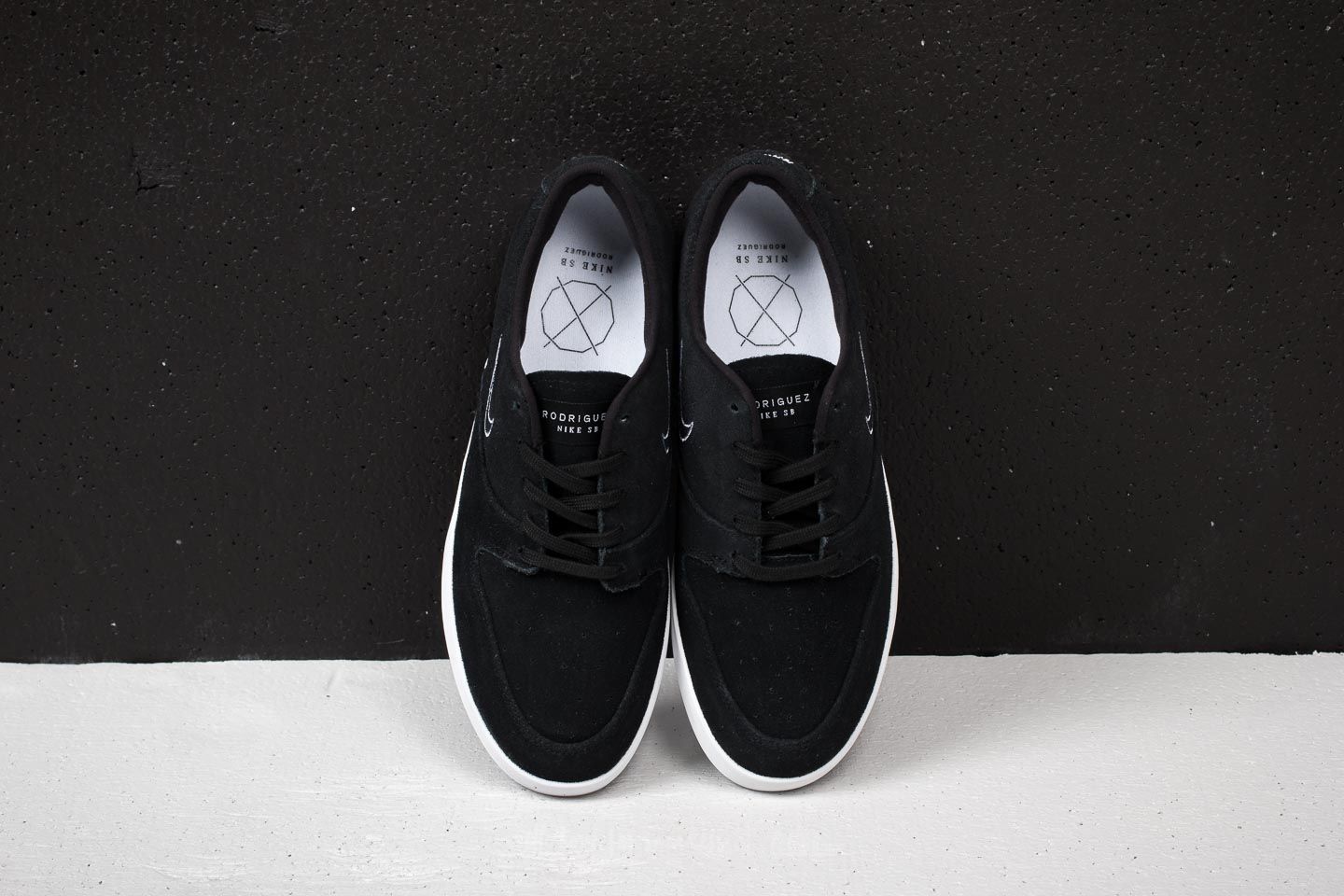 Zapatillas Hombre Nike SB Zoom P-Prod X Black/ Black-White
