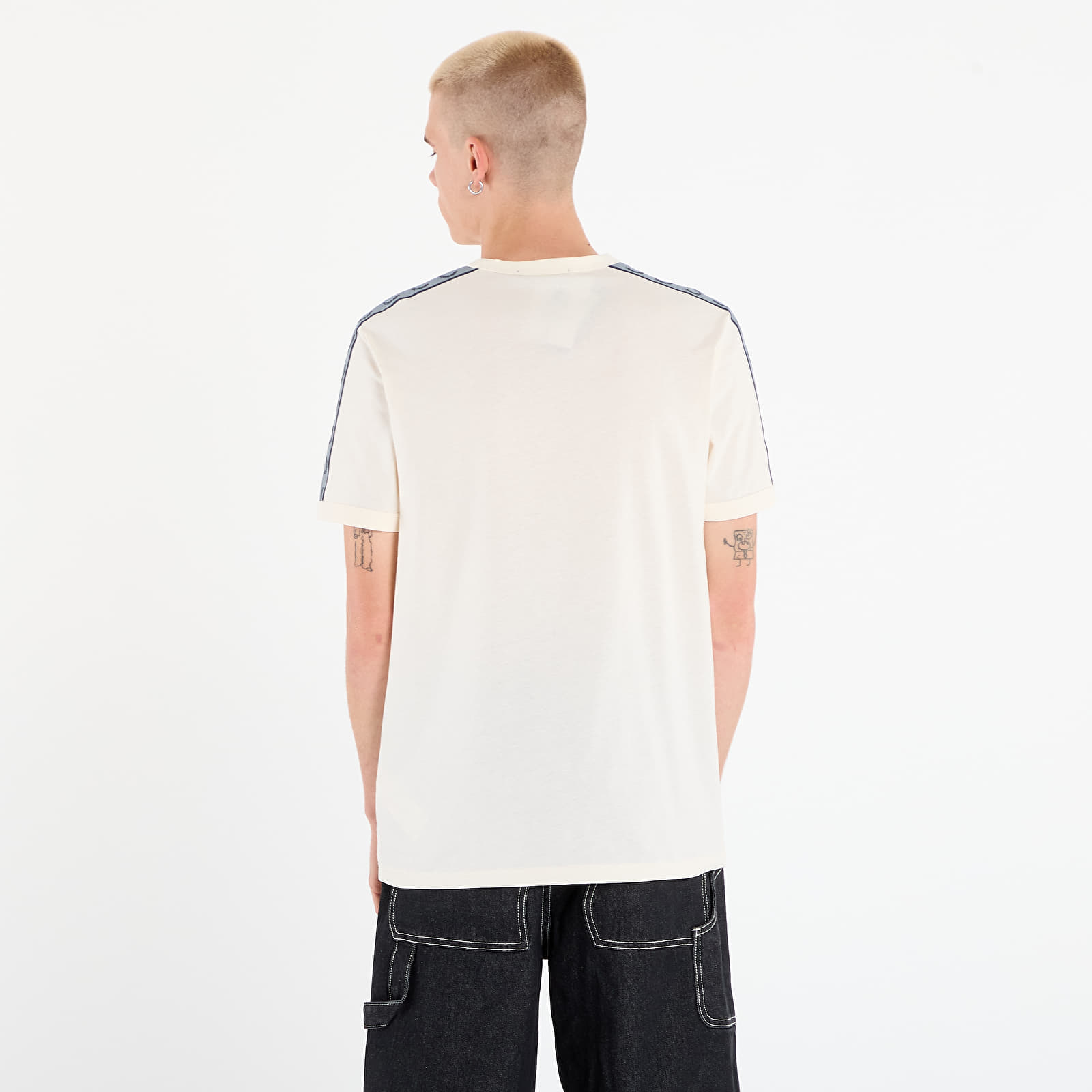 Majice T-shirt FRED PERRY Contrast Tape Ringer T-Shirt UNISEX Ecru/ Navy