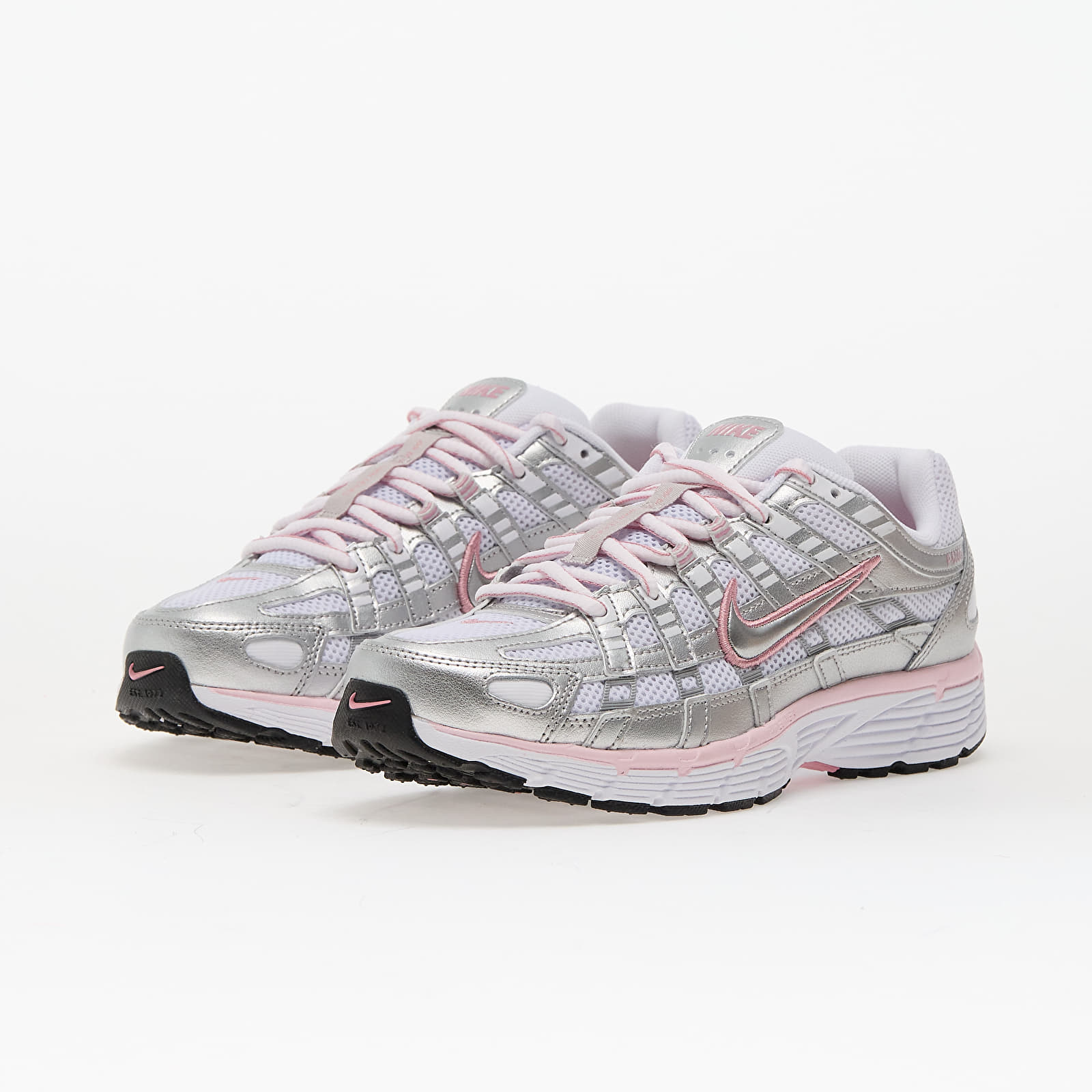 Buty damskie Nike W P-6000 White/ Mtlc Silver-Elemental Pink-Black
