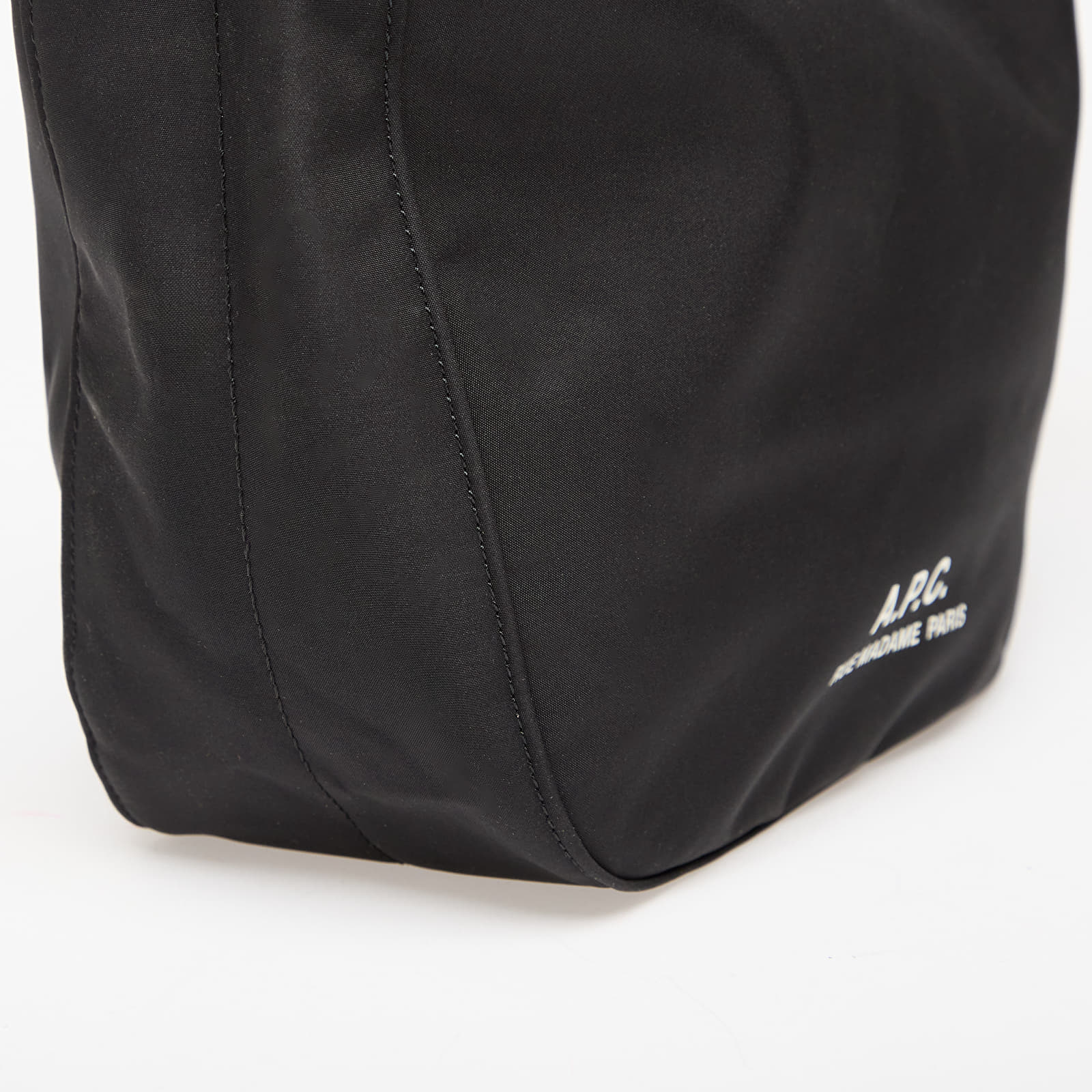 Vyriškos rankinės per petį A.P.C. Journal Small Satchel Black
