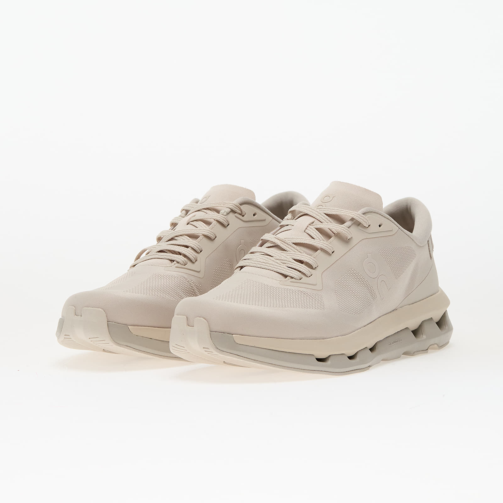Moški čevlji On M Cloudzone Pearl/ Truffle