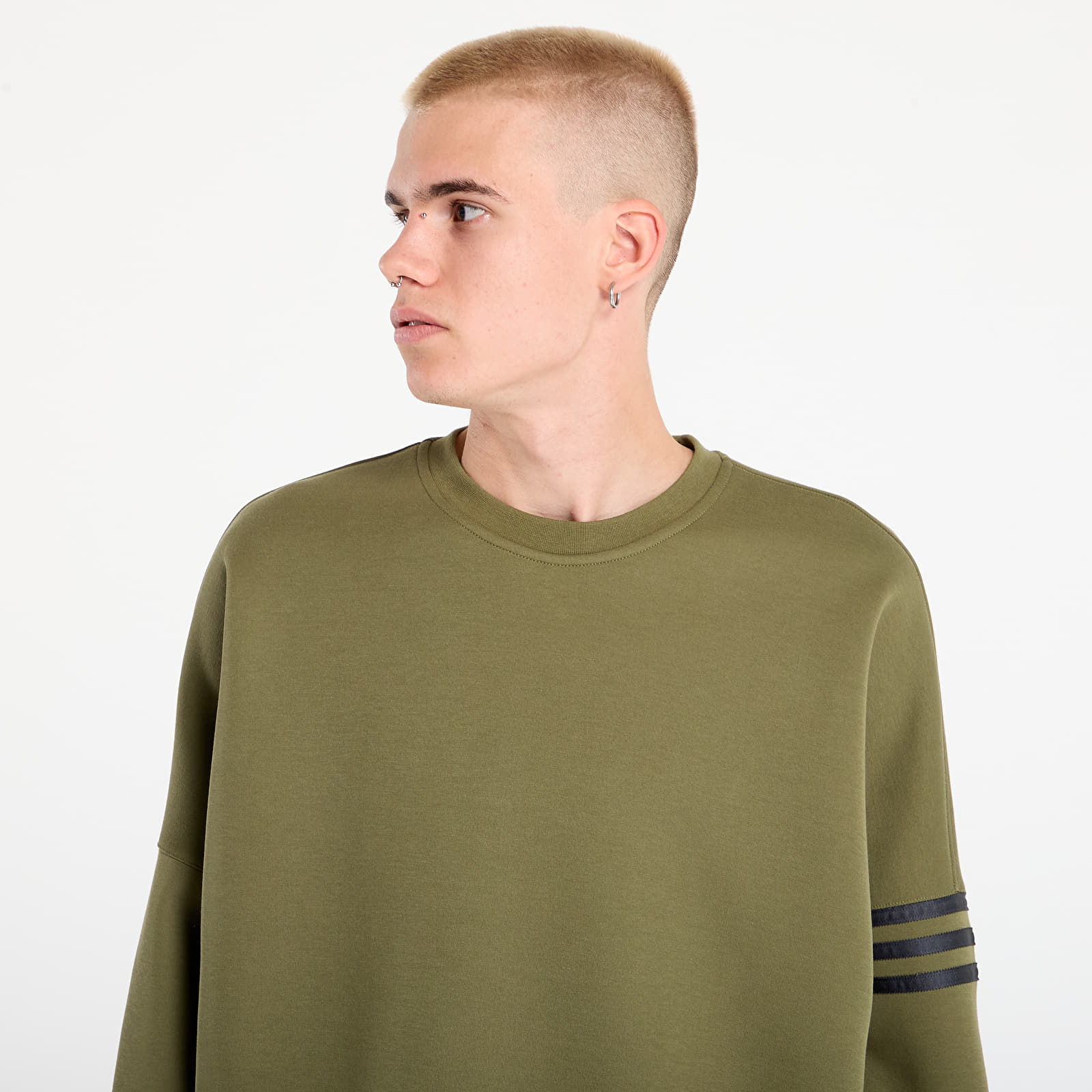 Men's hoodies adidas Neuclassics Oversized Crew Focus Olive