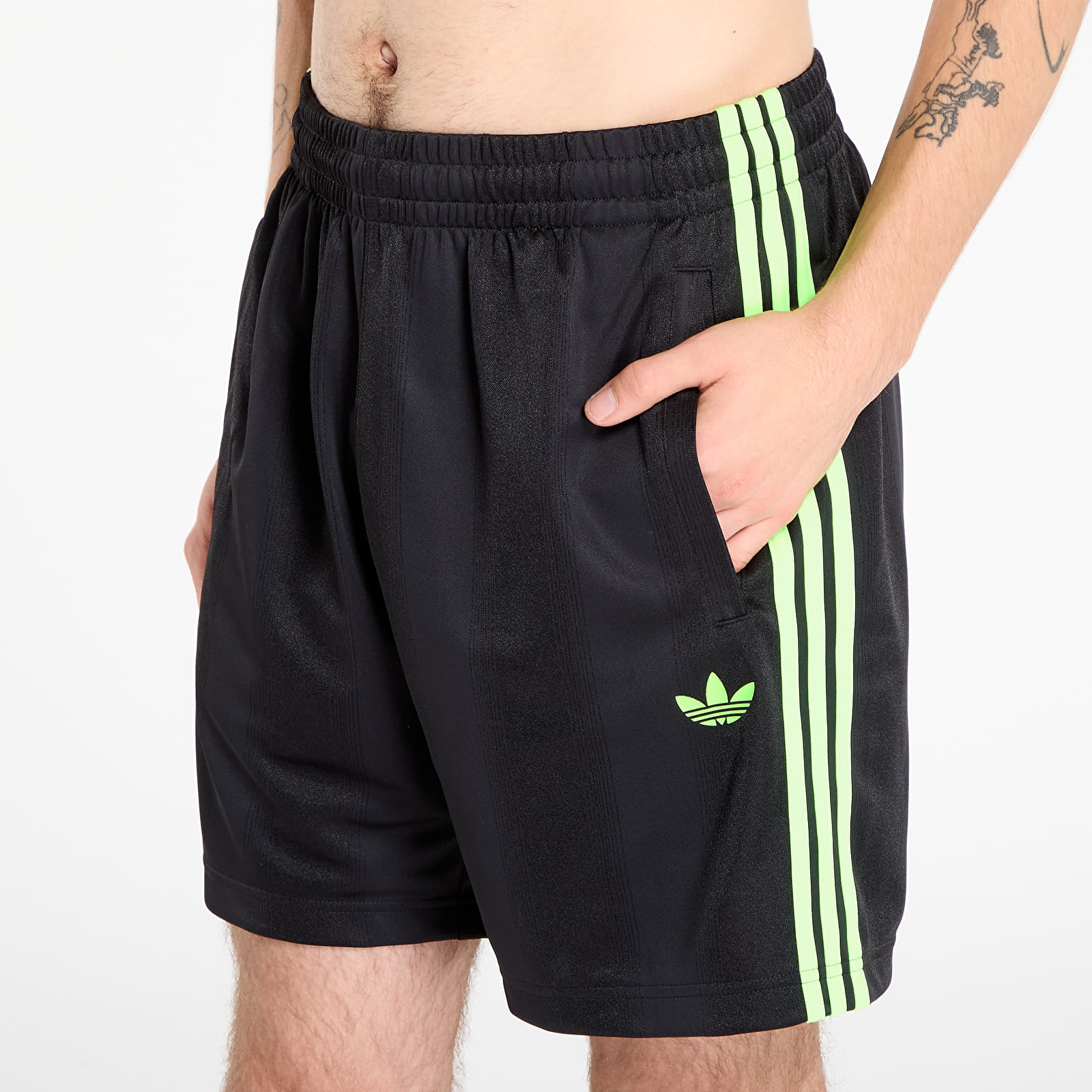 Pantaloncini uomo adidas Jacquard Shorts Black/ Signal Green