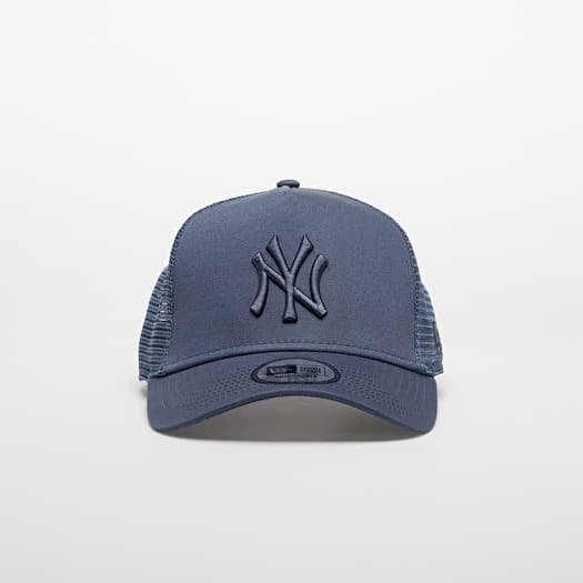 New Era New York Yankees 9FORTY Aframe Essential Trucker Cap Dark Blue