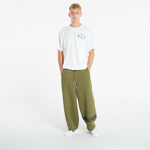 Men's sweatpants adidas Neuclassics Sweatpants Focus Olive