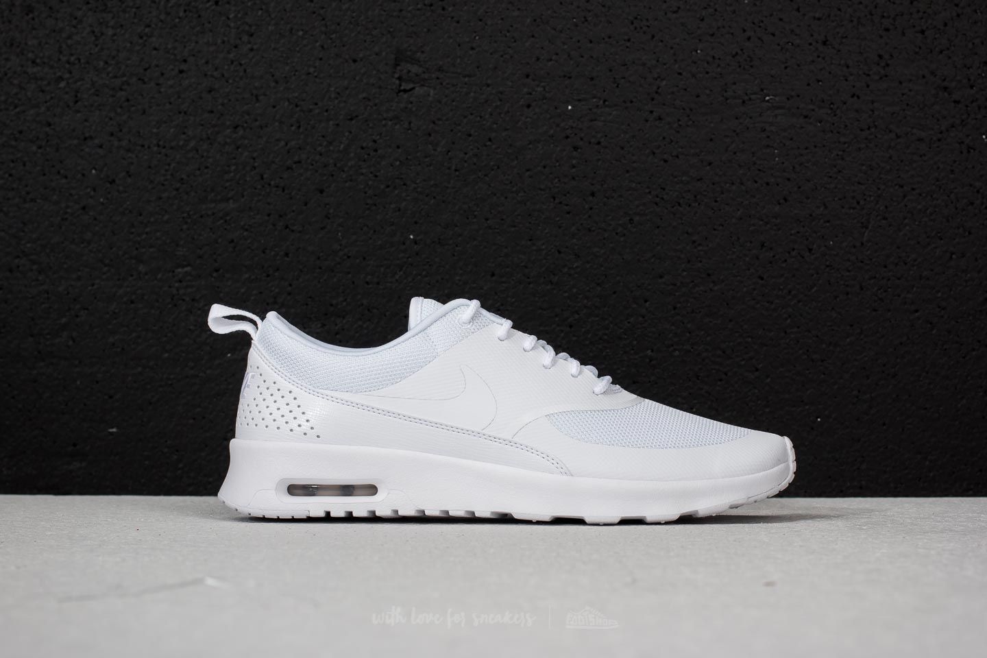 Dámske topánky a tenisky Nike Wmns Air Max Thea White/ White-Pure Platinum