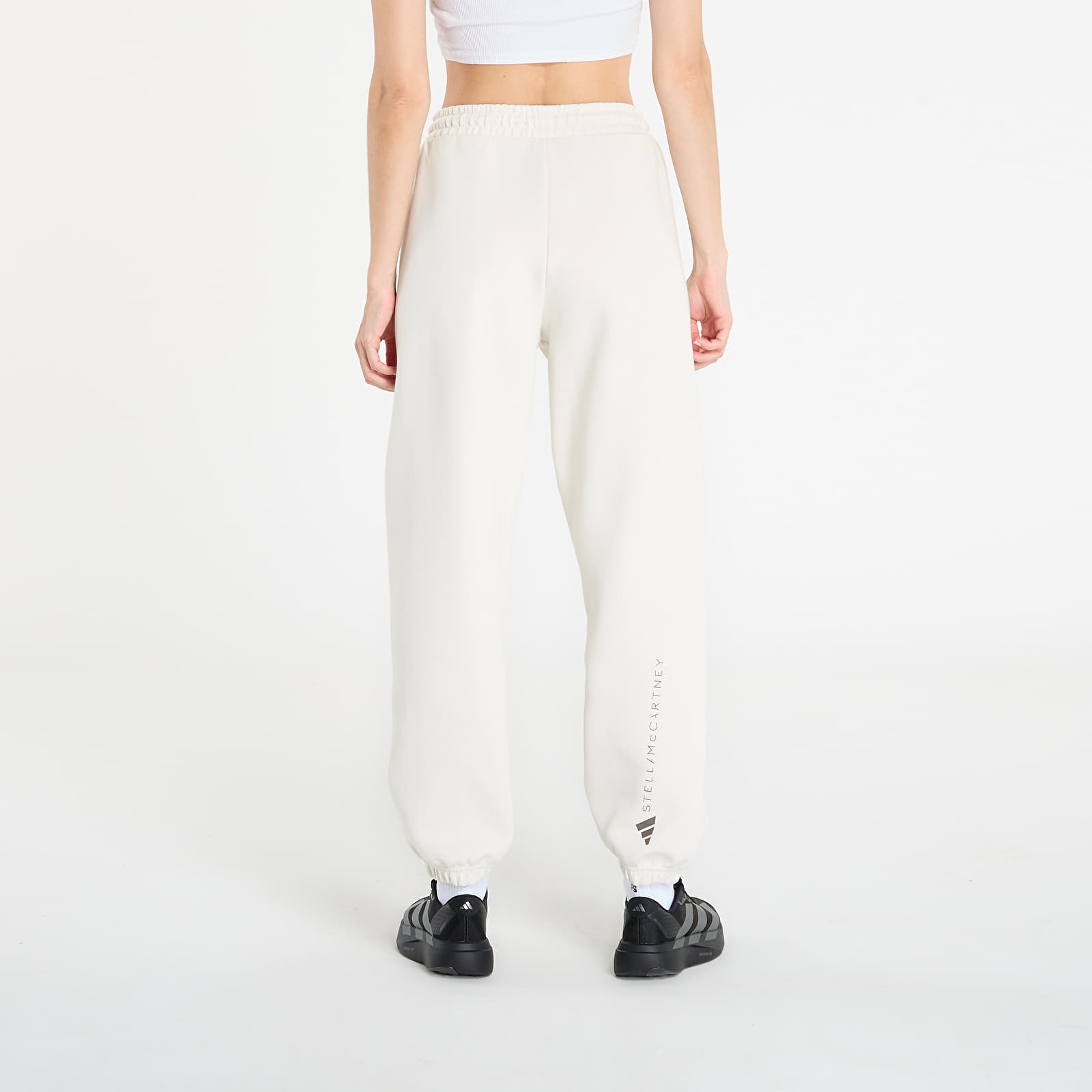 Träningsbyxor för kvinnor adidas by Stella McCartney Loose Sweat Tracksuit Bottoms Almond Milk-smc