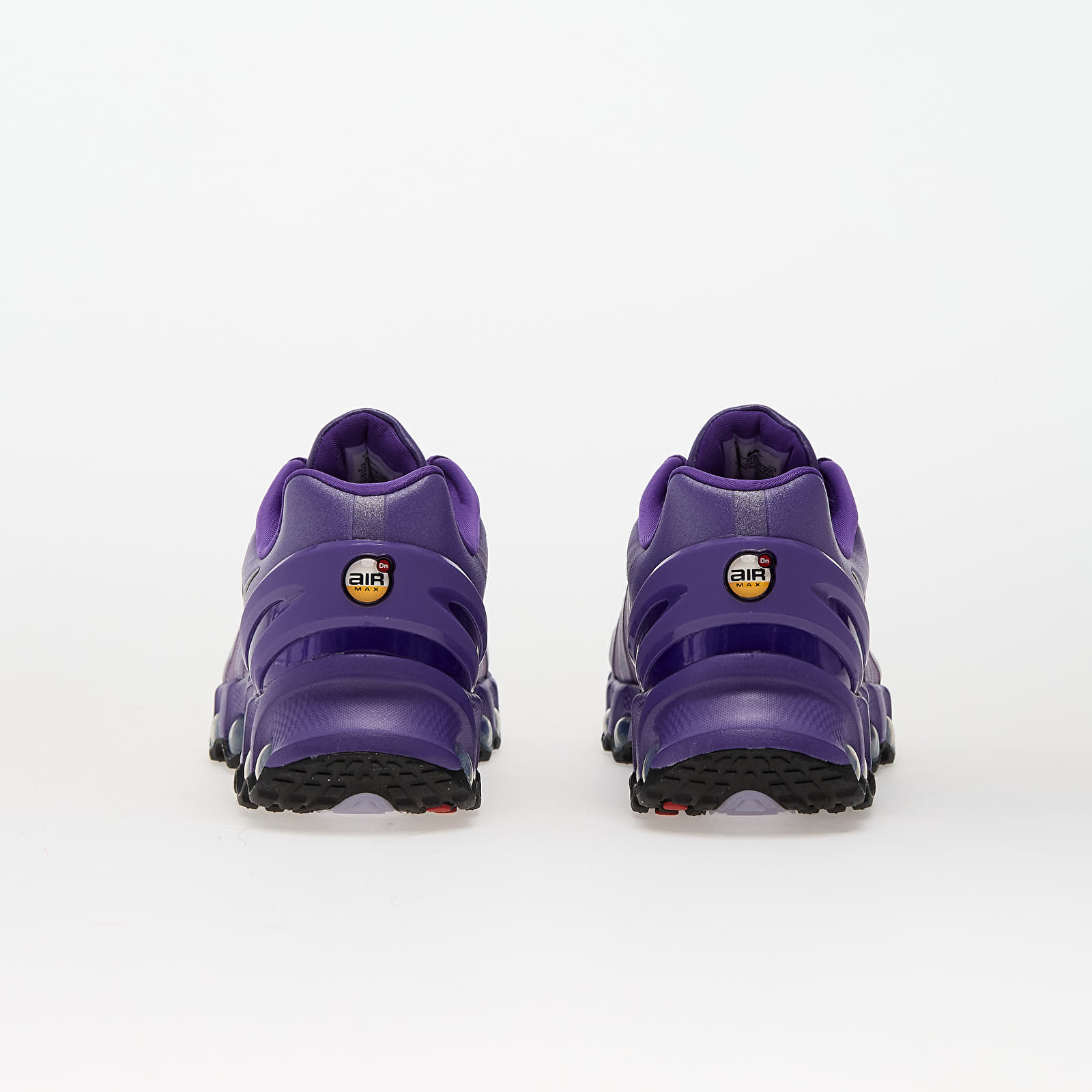 Moteriška avalynė Nike W Air Max Dn8 Wild Grape/ Black-Mtlc Silver-Black