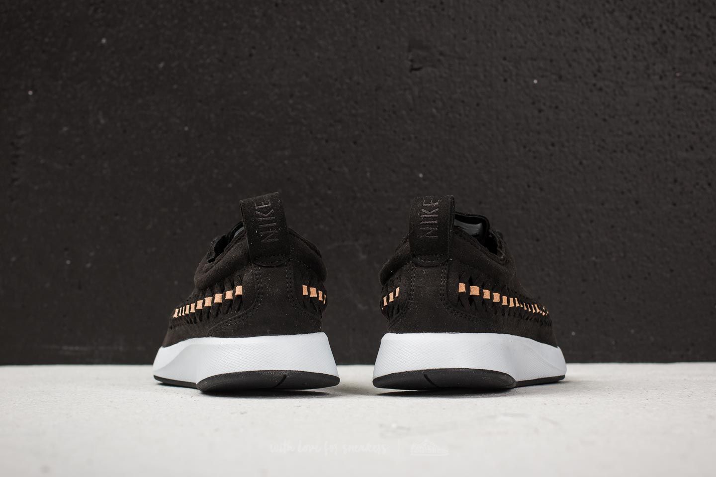 Nike dualtone racer woven mens hotsell