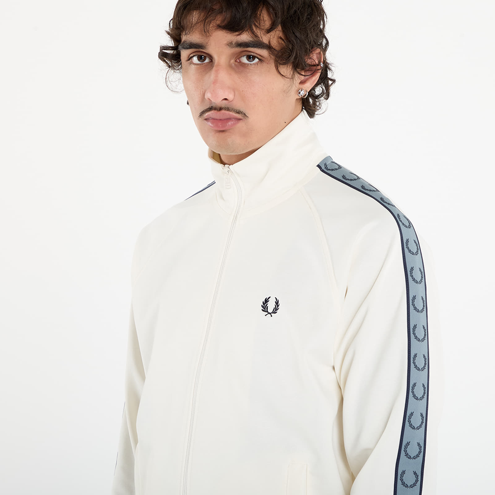 Φούτερ FRED PERRY Contrast Tape Track Jacket Ecru/ Navy