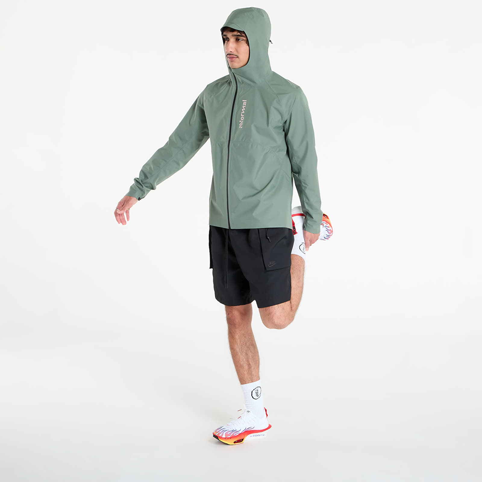 Trenerių striukės NNormal Trail Rain Jacket Green