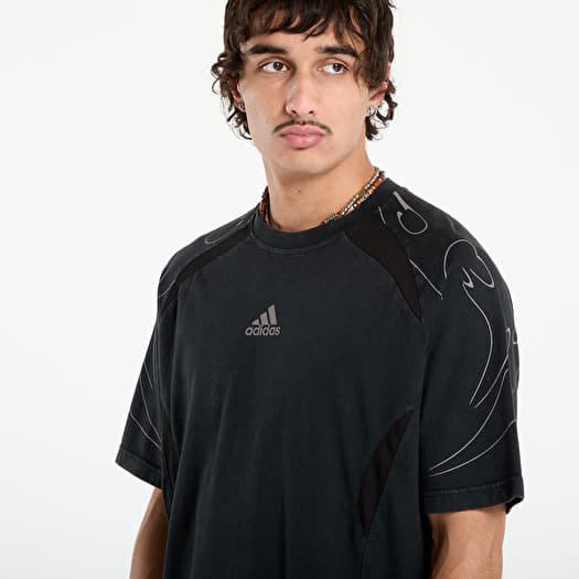 T-shirts adidas Adilenium Season 4 Teamgeist Graphic T-Shirt Black