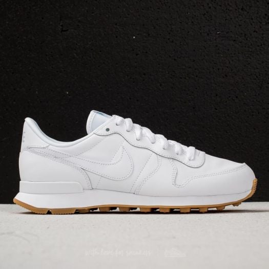 Women s shoes Nike Wmns Internationalist White White White Gum Light Brown Footshop