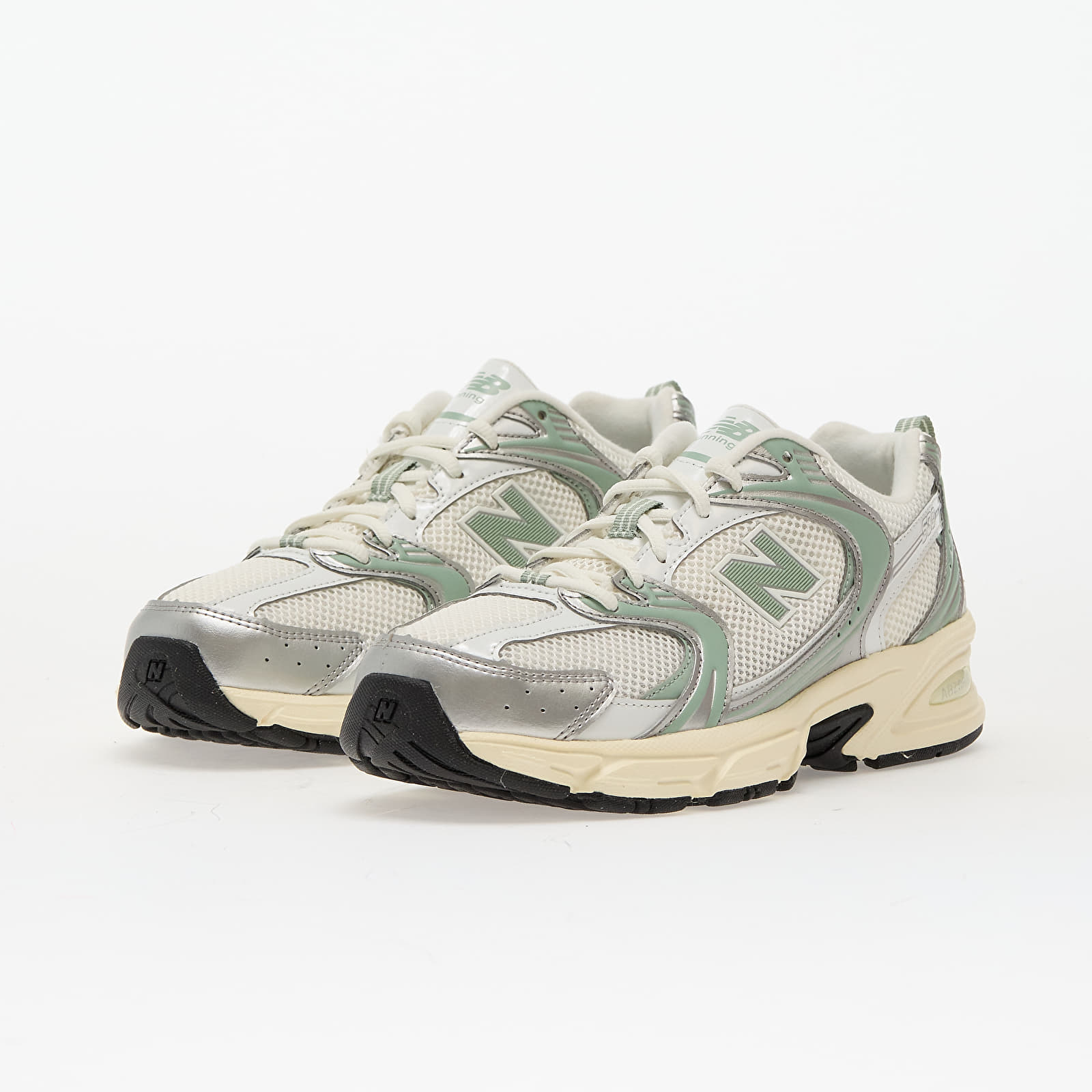 Zapatillas Hombre New Balance 530 Silver Metallic