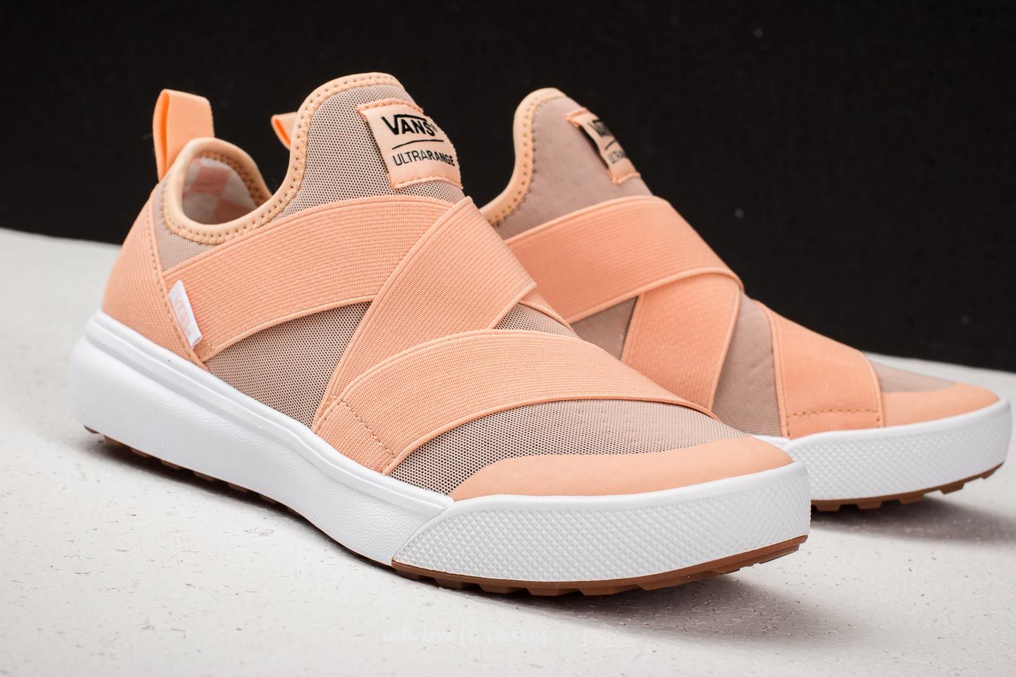 Vans womens deals ultrarange gore