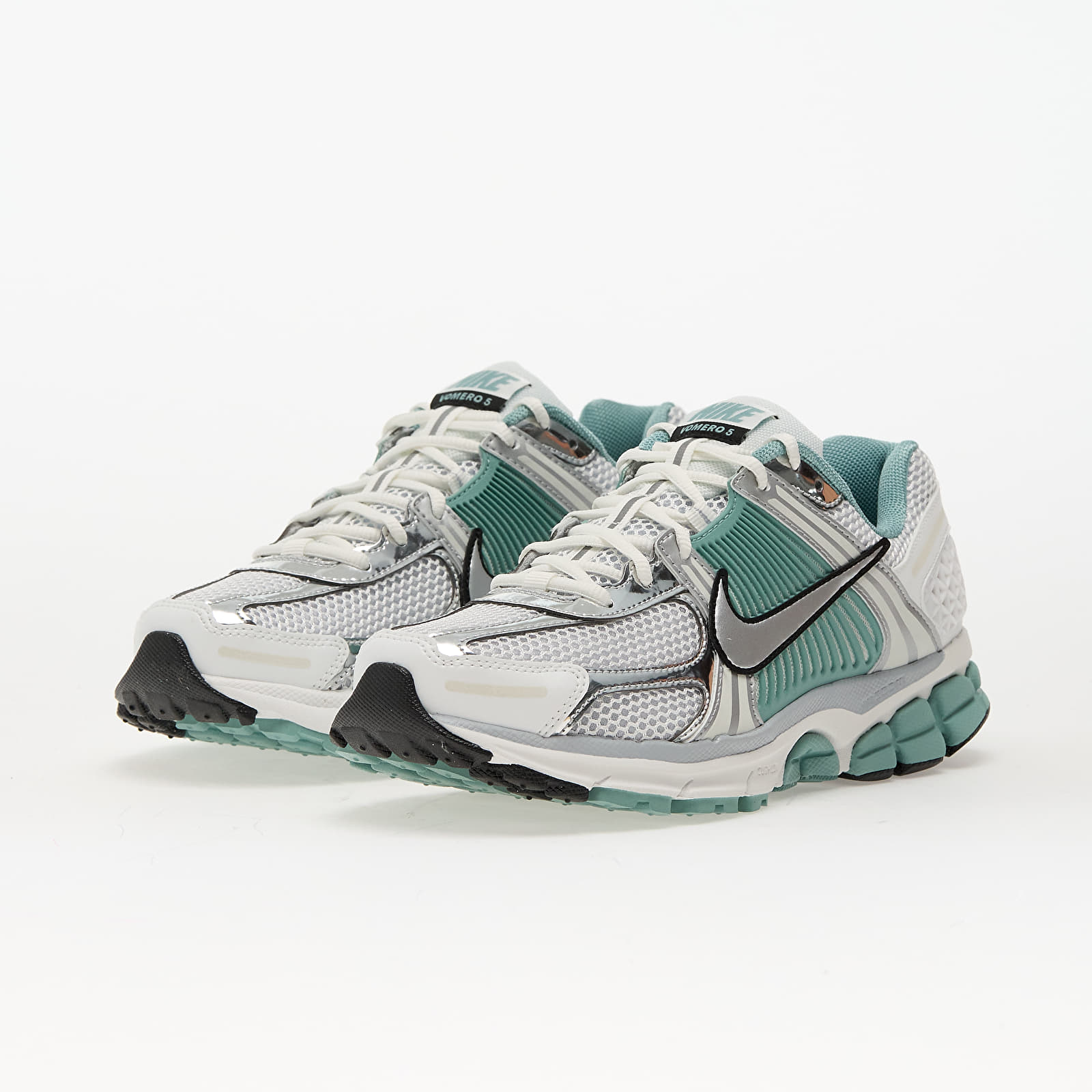 Ženske tenisice Nike W Zoom Vomero 5 Summit White/ Mtlc Silver-Wolf Grey-Pure Platinum-Cannon-Black
