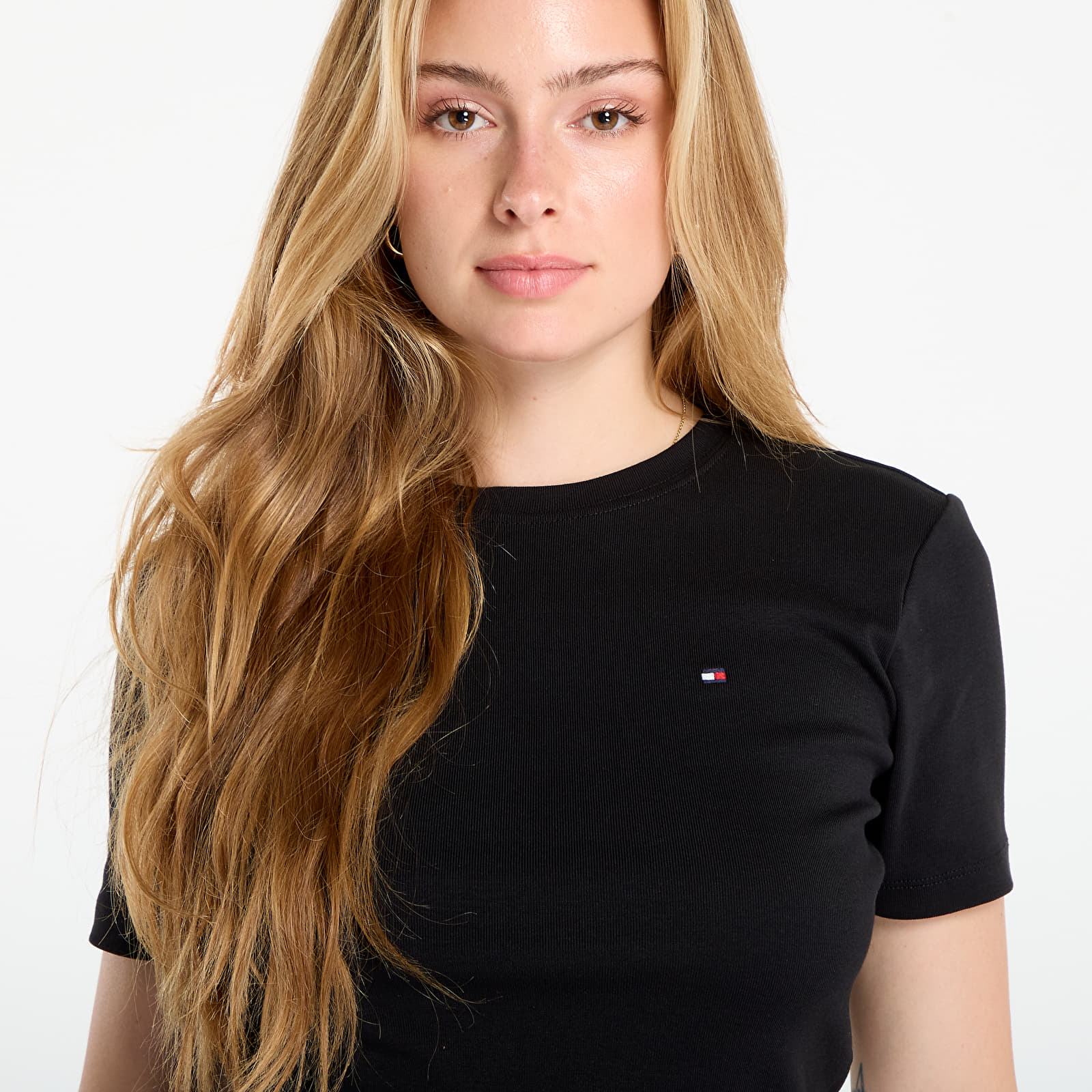 Дамски тениски Tommy Hilfiger Slim Cody C-Nk Ss Black