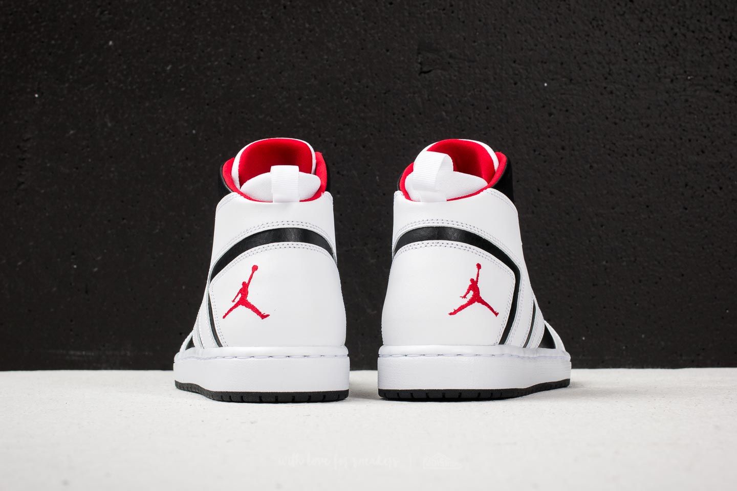 Men's shoes Jordan Flight Legend White / Gym Red/ Black