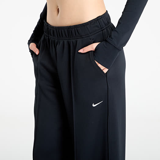 wide leg nike pants