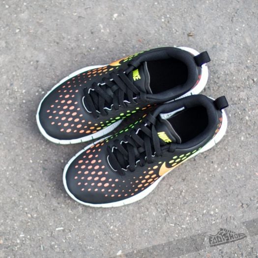 Women s shoes Nike Free Express GS Black Total Orange Footshop