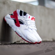 Red huaraches hot sale girl