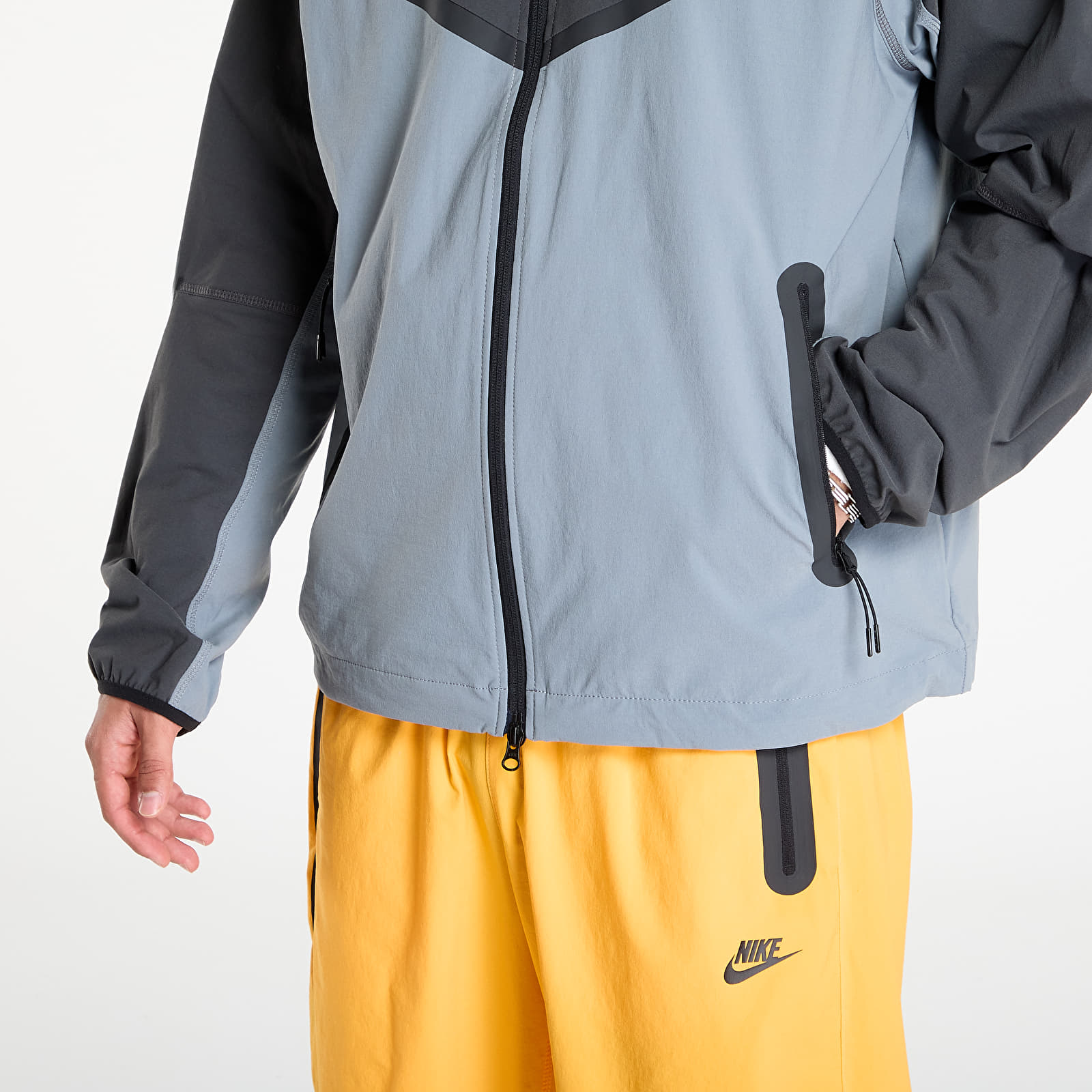 Muške jakne Nike Tech Men's Woven Jacket Cool Grey/ Anthracite/ Black
