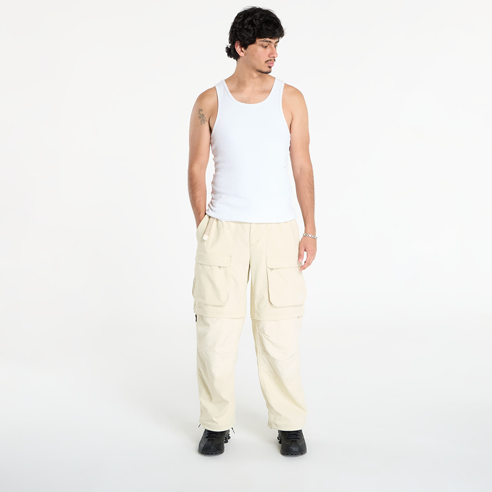Bukser Nike ACG "Smith Summit" Men's Zip Cargo Pants Lt Khaki/ Parachute Beige/ Summit White