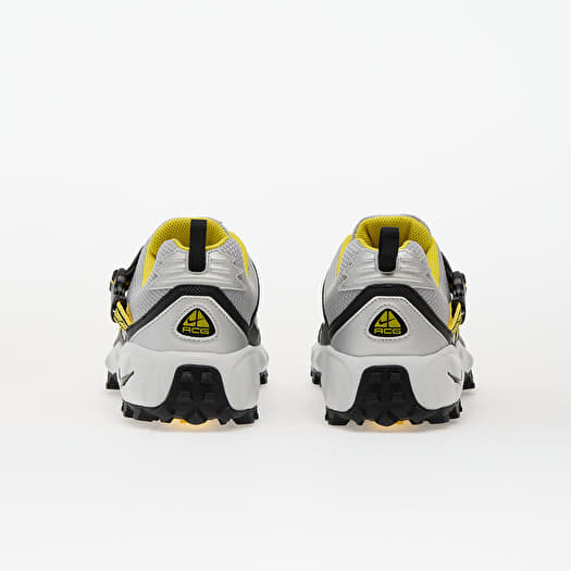 Nike Acg Phassad Black/ Yellow Zest-Metallic Silver | Footshop