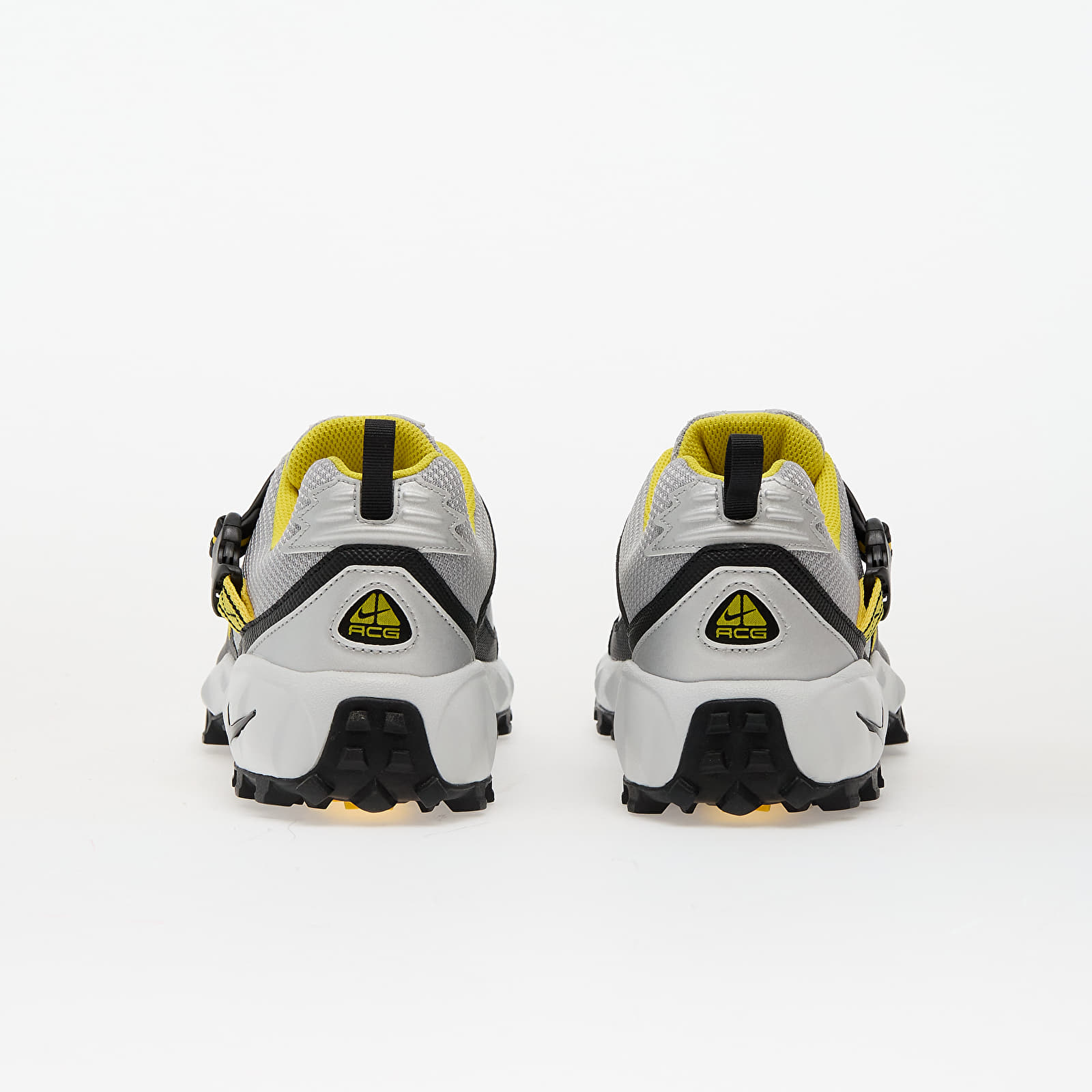 Chaussures et baskets homme Nike Acg Phassad Black/ Yellow Zest-Metallic Silver