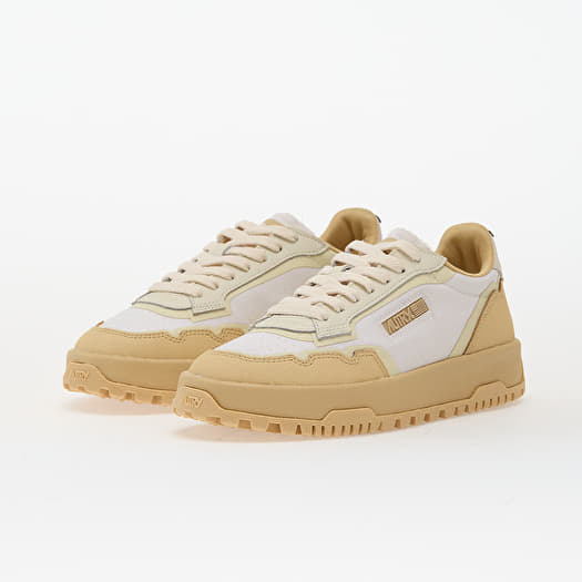 Autry Wildpace Low Man White/ Almond | Footshop